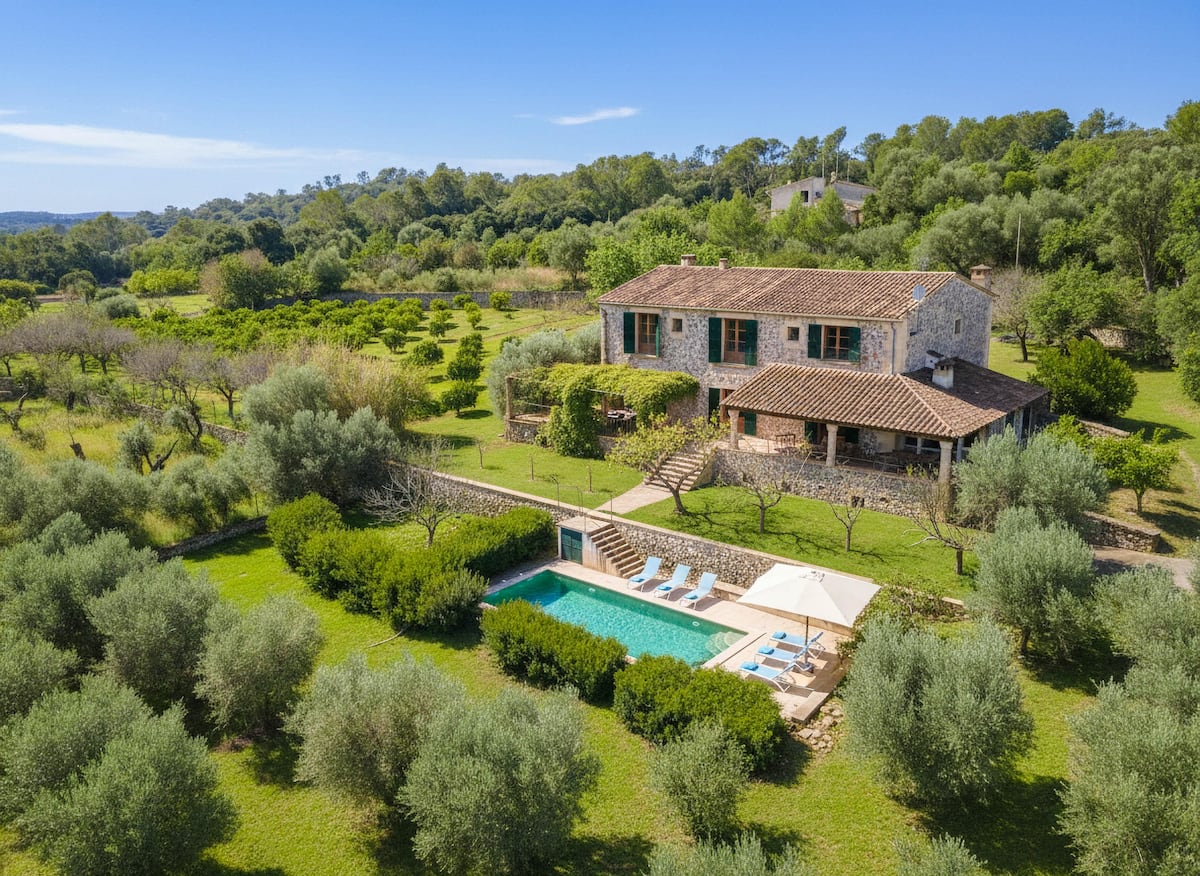 Can Llobera — Vue extérieure