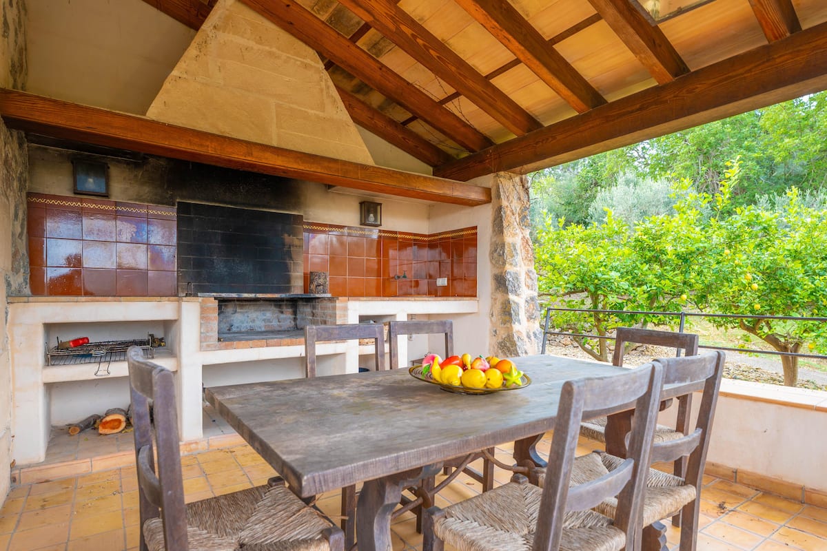 Can Llobera — Salon